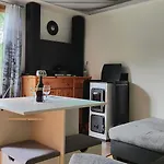 Sessles Waldhaeuschen Dietzhausen *